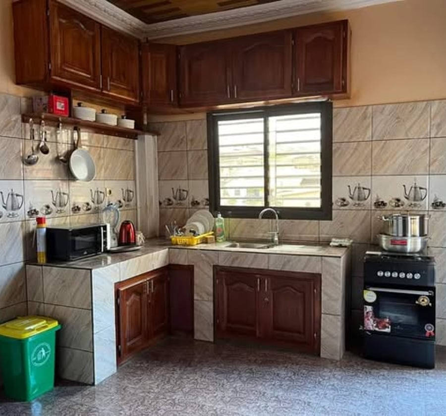 Appartement meublé haut standing – 3 chambres – Damas Yaoundé