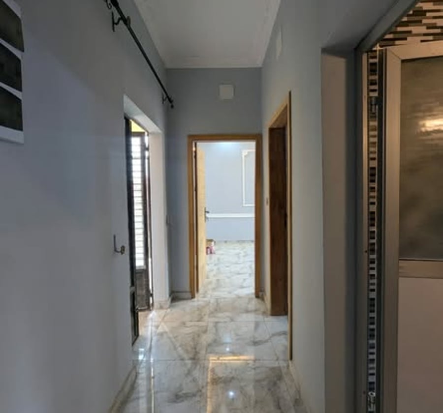Studio neuf à Nsam (Obam) - 90 000 FCFA/mois