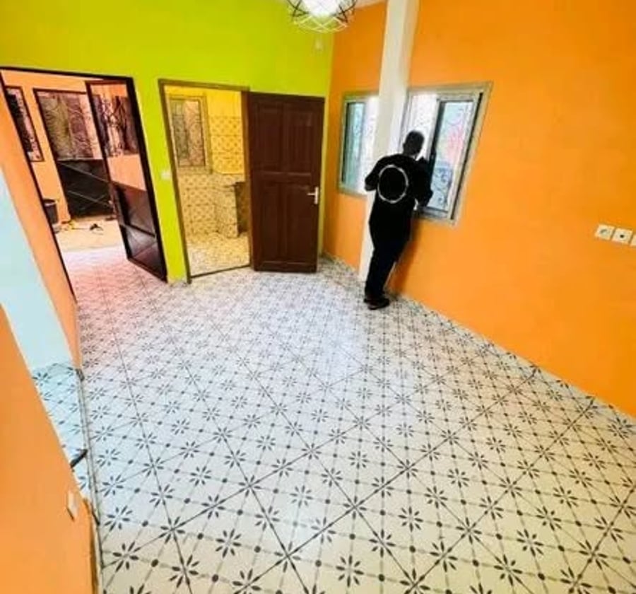 Studio moderne 4 pièces à Essos