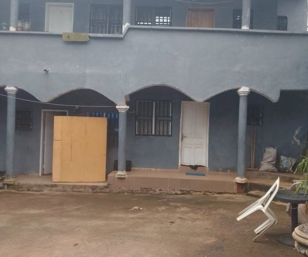 Chambres modernes à louer à Biteng