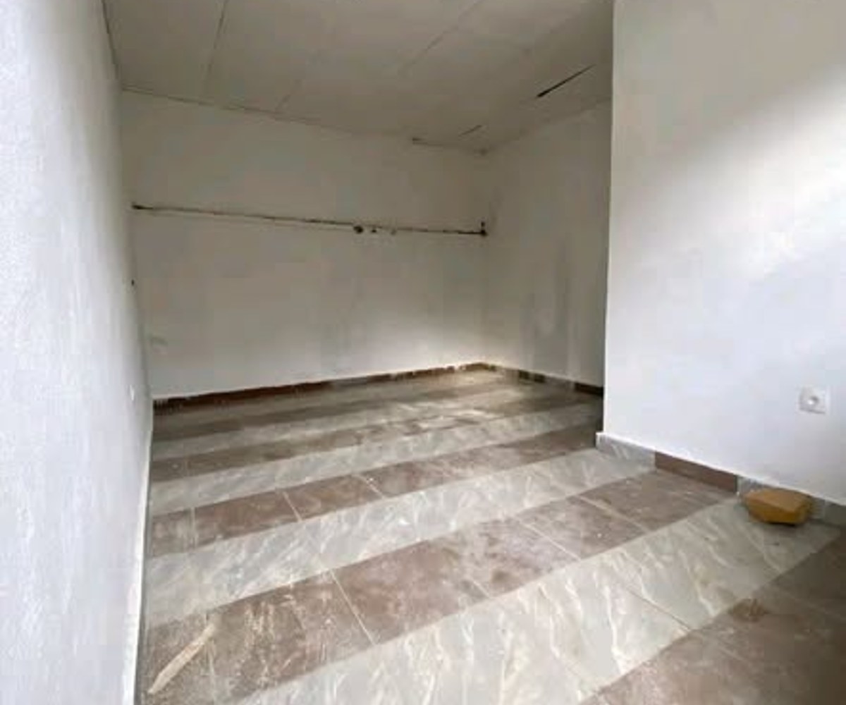 Chambre moderne à Nyalla entrée école