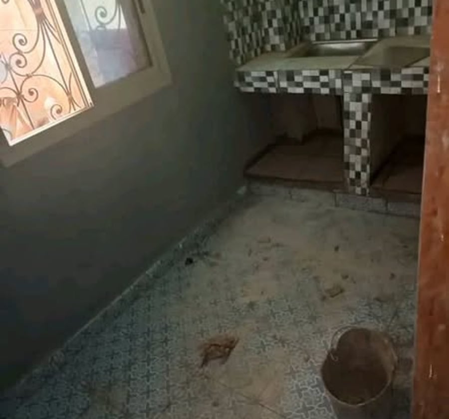 Appartement moderne à louer Awae Escalier