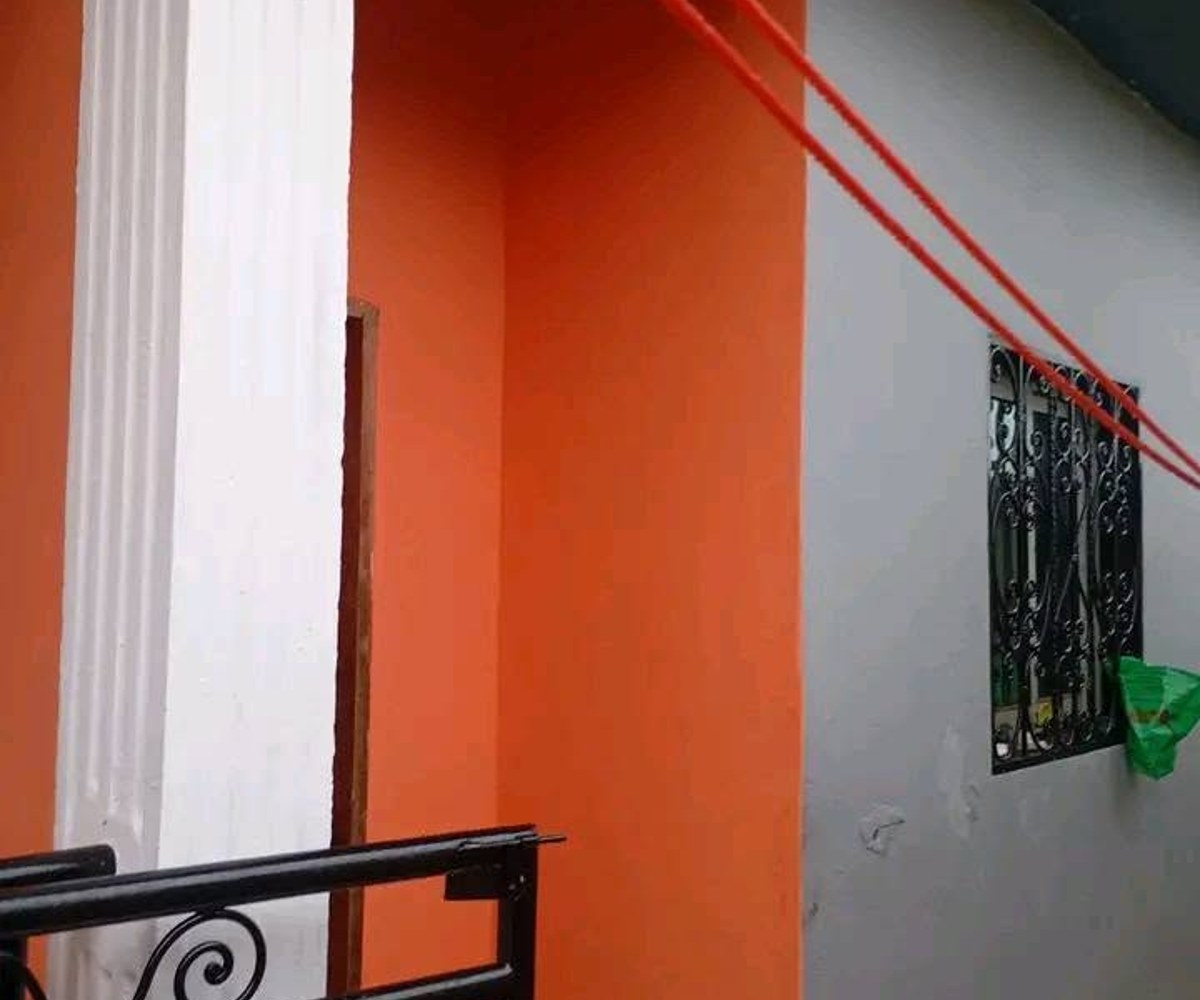 Maison 5 chambres à vendre à Yaoundé Meyo Carrefour
