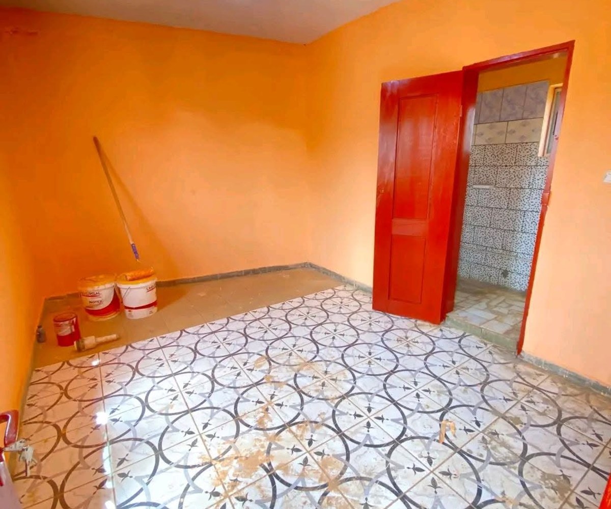 Chambre moderne à Logbaba Saint Thomas - Douala