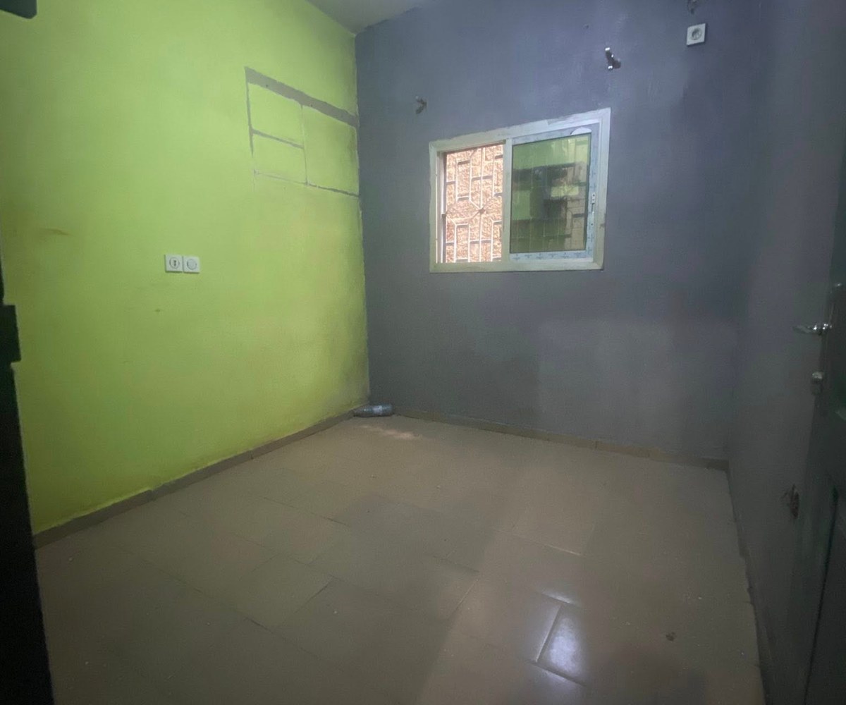 Studio à louer à Cite Sic - Douala