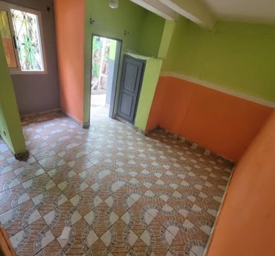 Chambre à louer - Ngousso