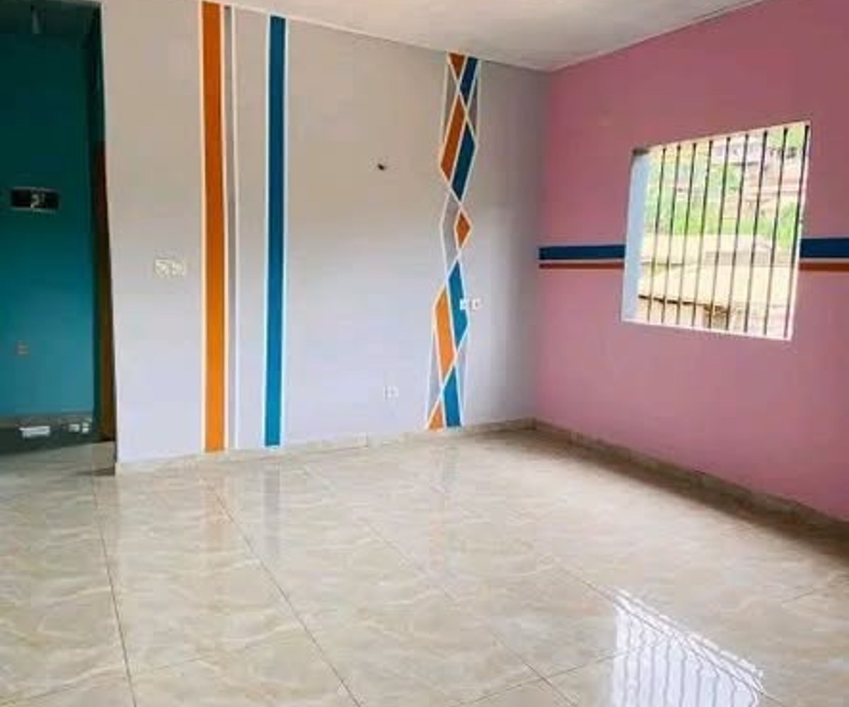 Studio moderne 4 pièces à louer - Rond point Nlongkak