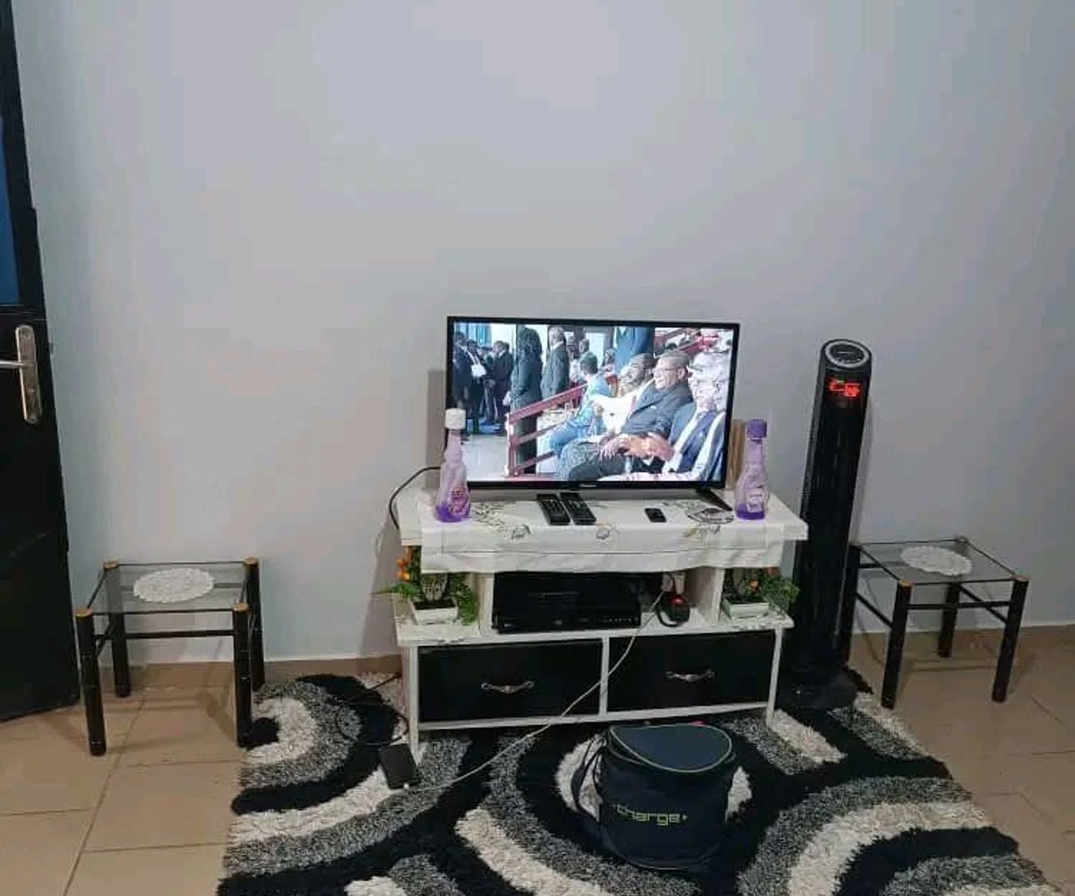 Chambre meublée à louer - Biyem-Assi