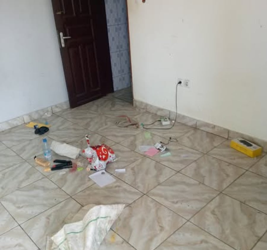 Studio moderne à louer à Logbaba, Douala