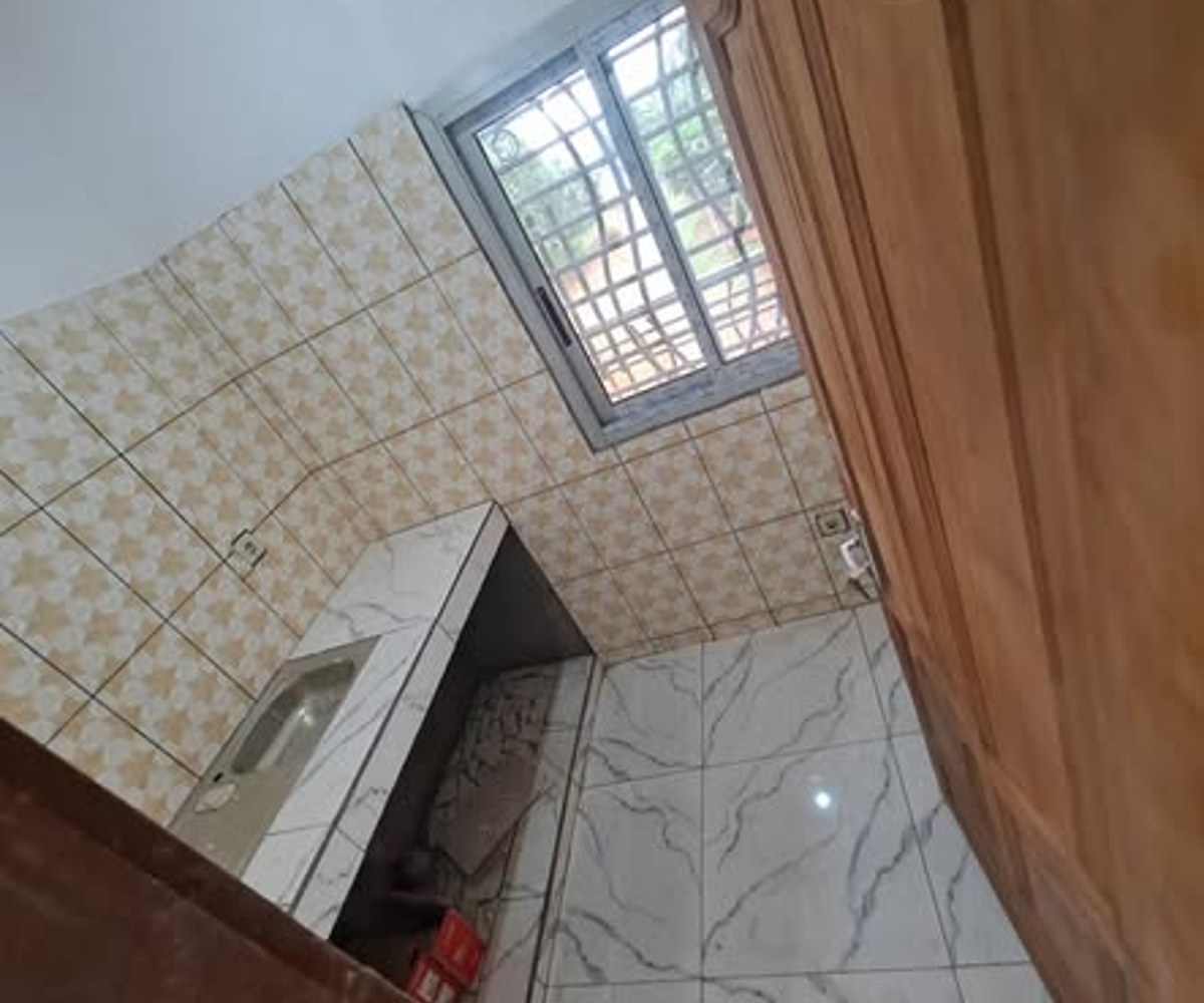 Appartement moderne nouvellement construit à louer – Ngousso