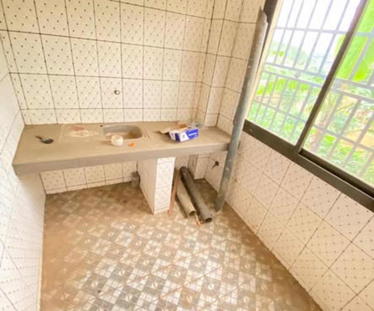 Studio moderne à louer à Nkolbisson