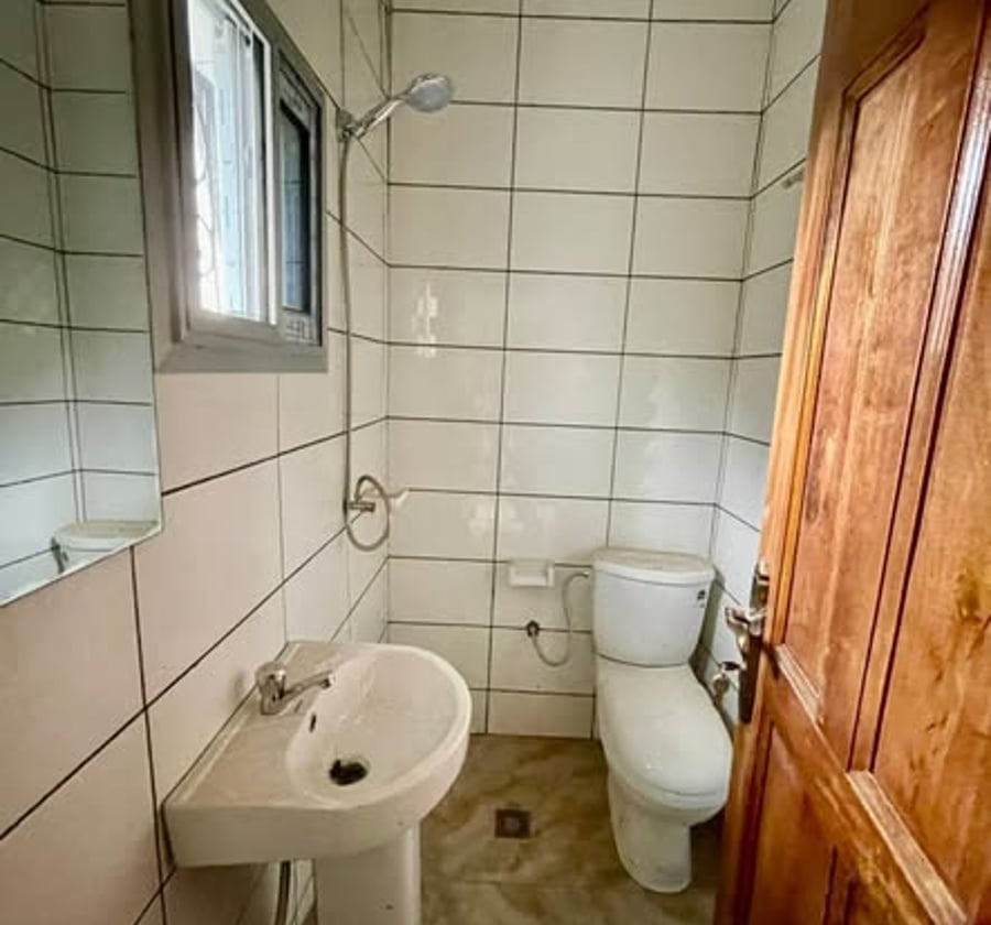 Studio à louer à Mvog Betsi