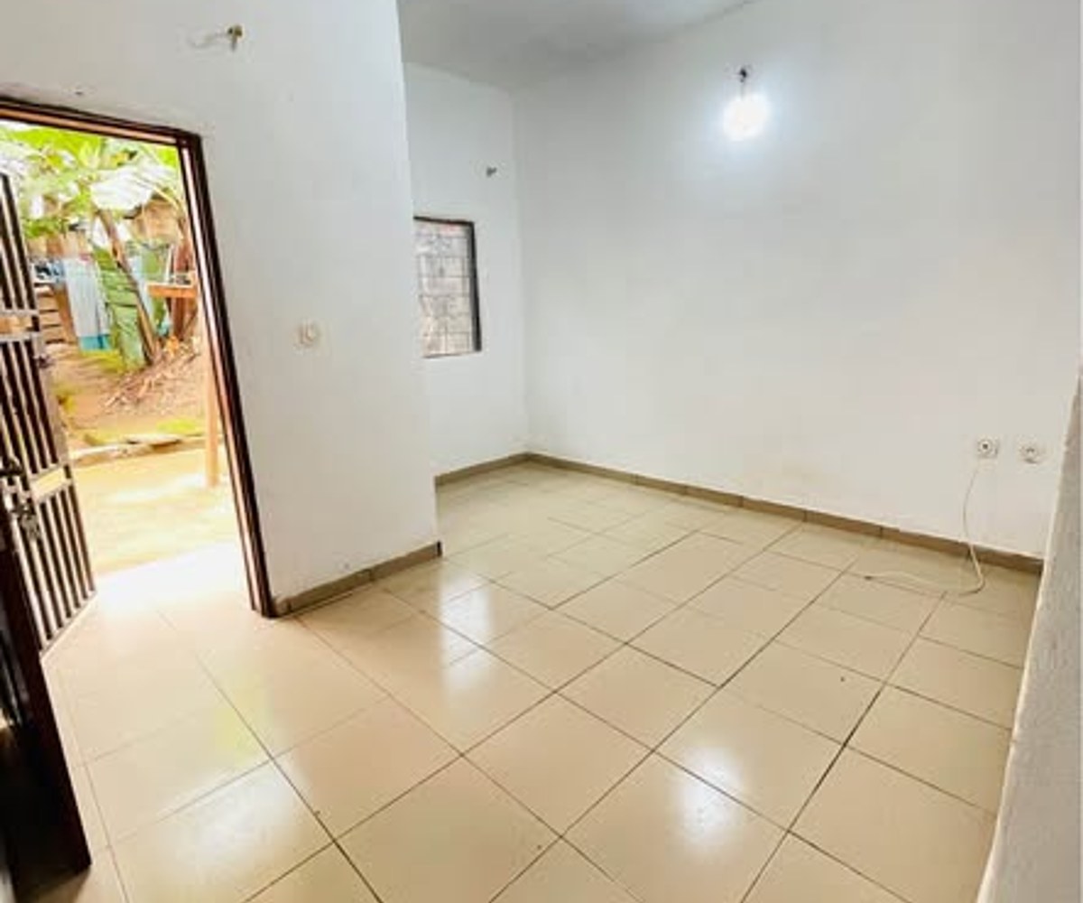 Studio moderne à Etoug-Ebe