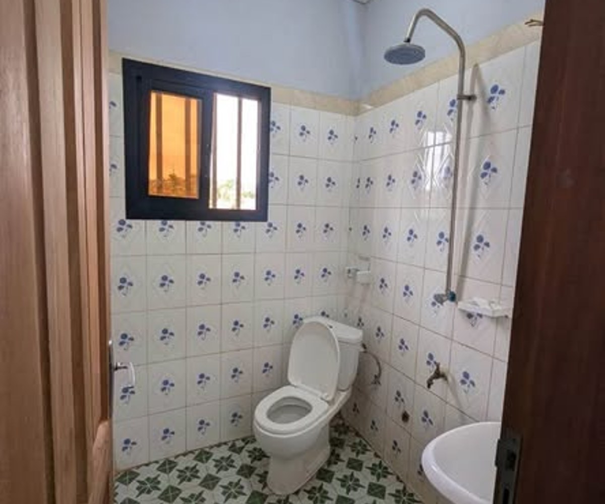 Studio moderne à Obobogo