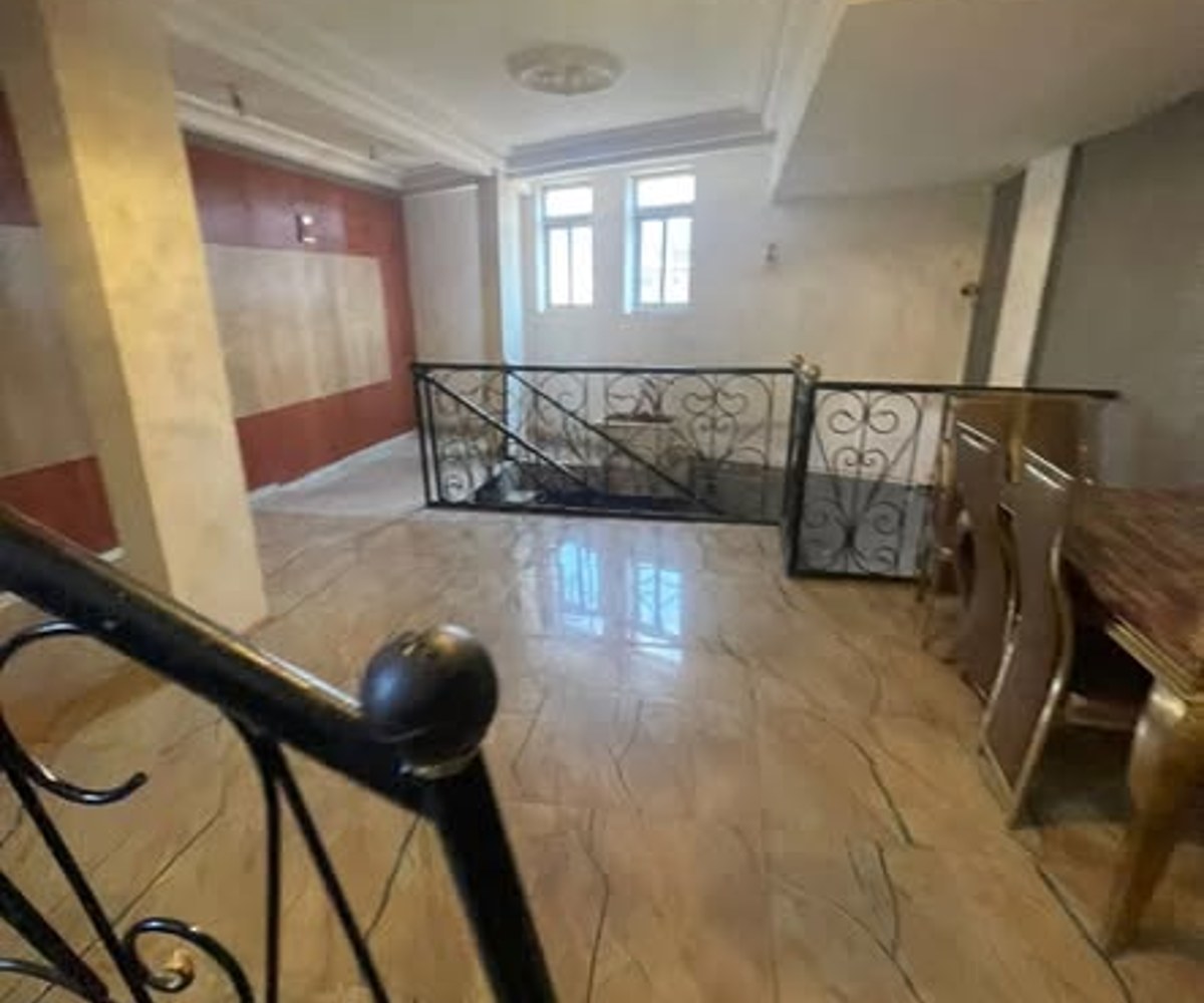 Chambre moderne à louer – Biyem Assi