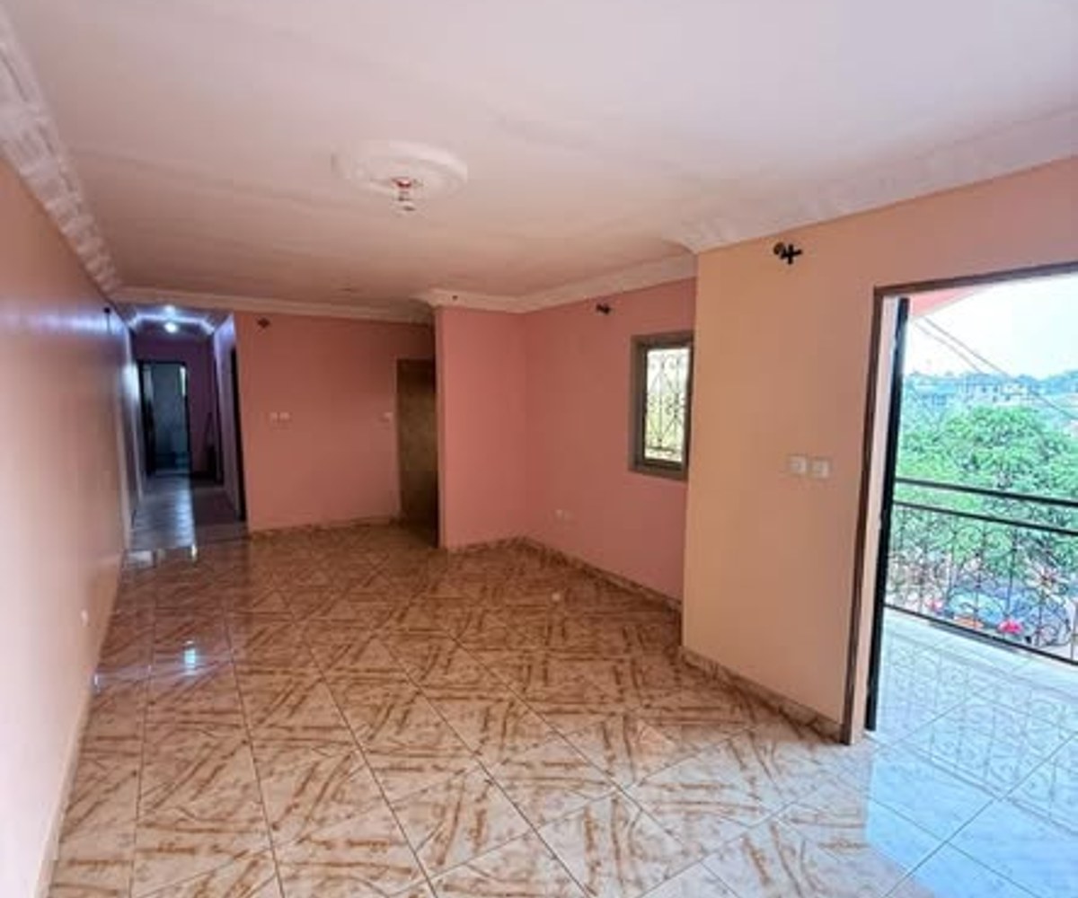 Appartement moderne à louer – Yaoundé Fourgerol