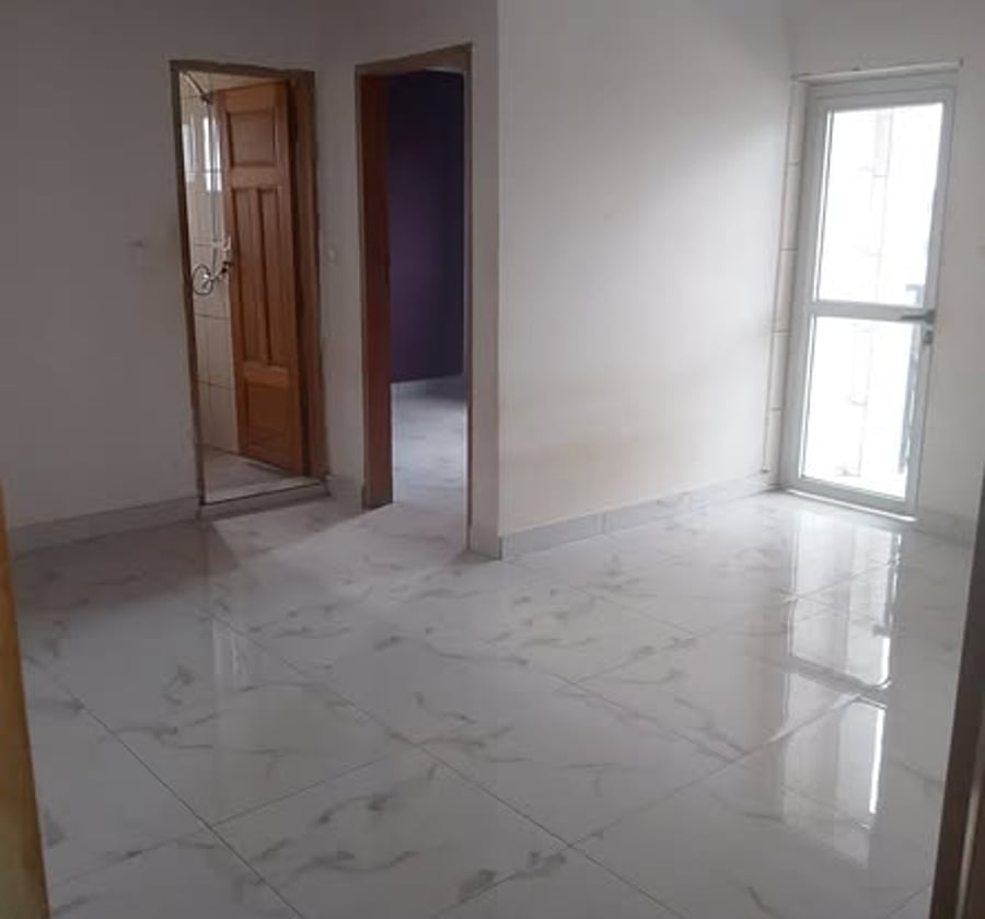 Plusieurs studios modernes à Village - Douala