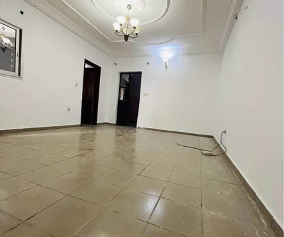 Studio moderne à louer à Ndogbong