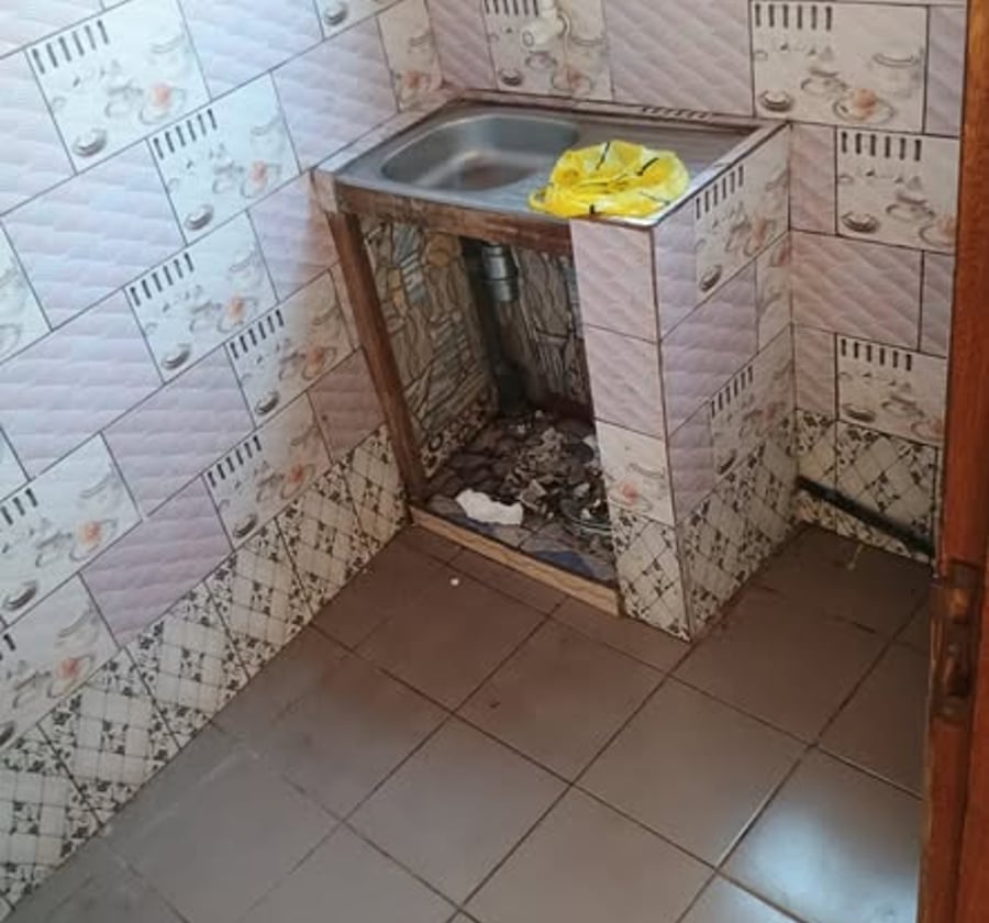 Appartement moderne à louer - PK 12 Lycée