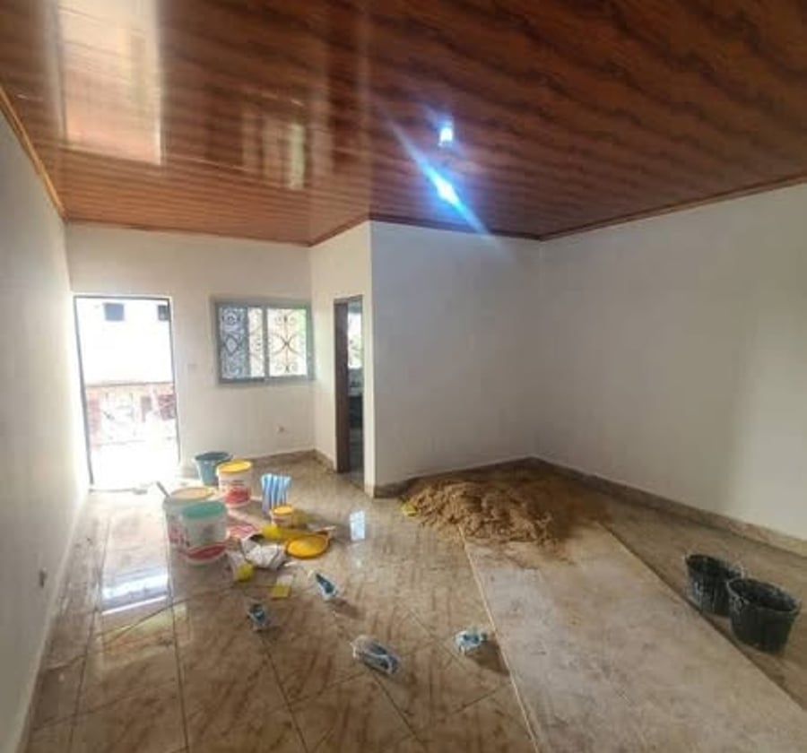 Studio moderne spacieux à Odza Petit Marché