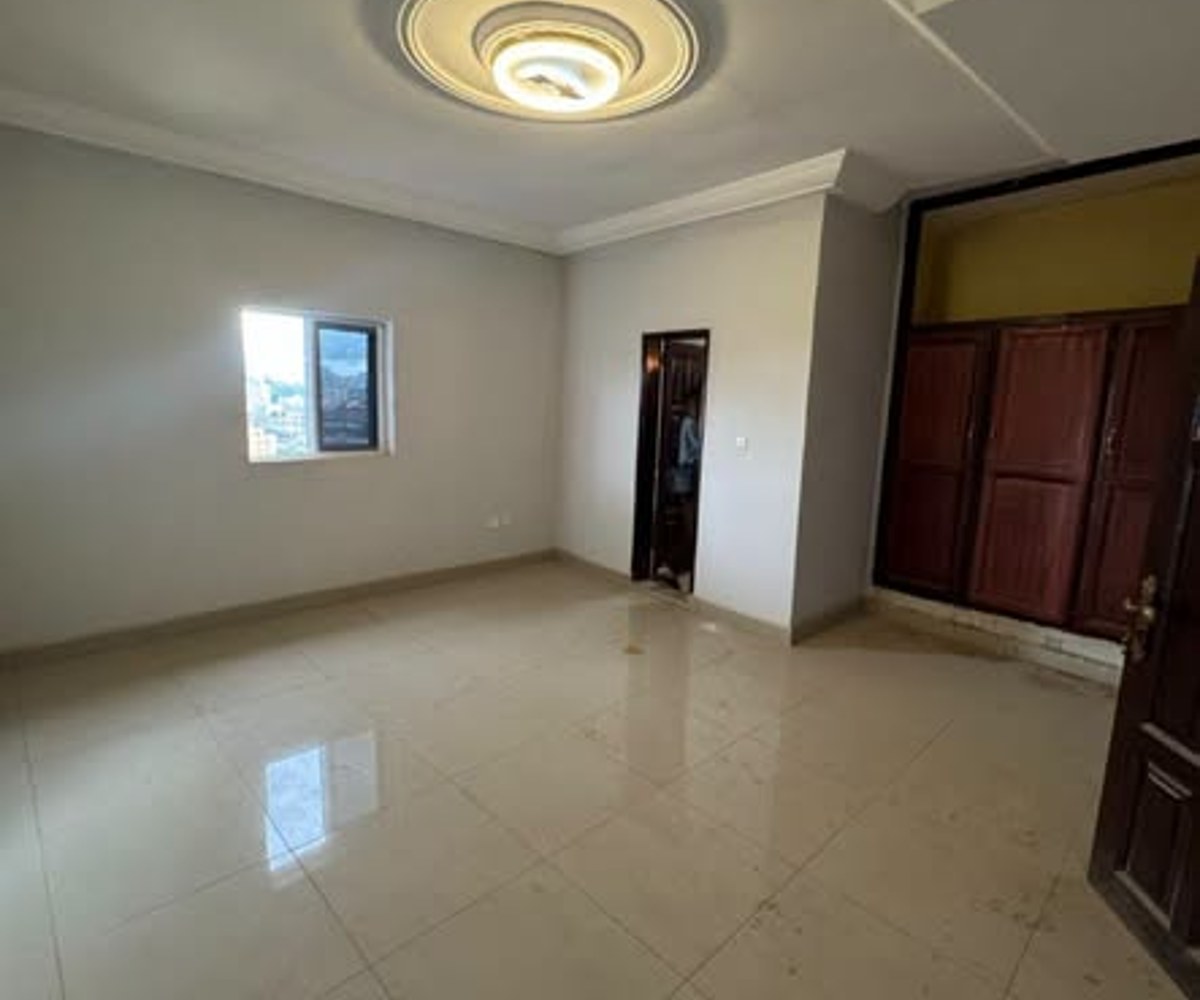 Appartement neuf à Mvog Ada - 2 chambres, 3 sdb