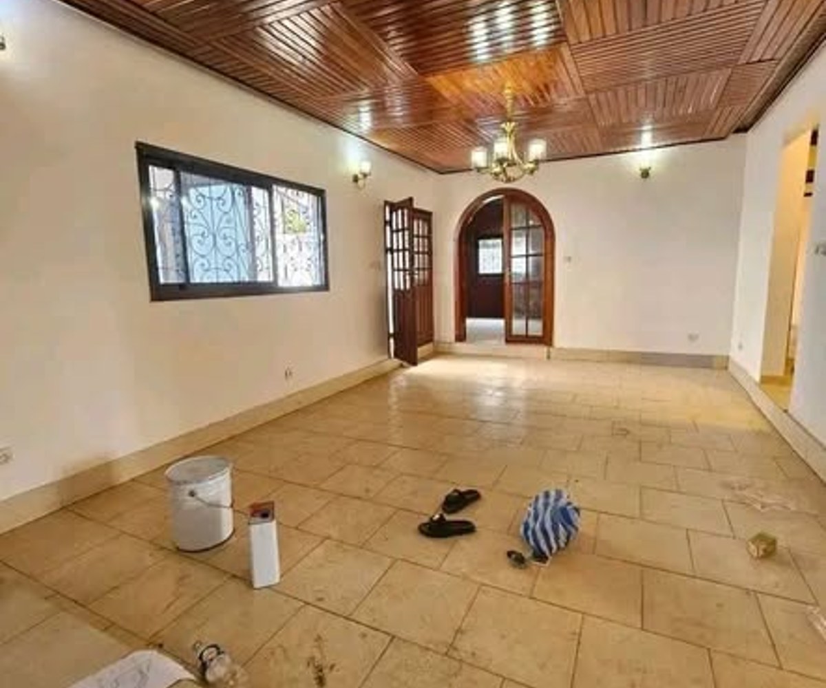 Villa climatisée 5 chambres à Nkoabang