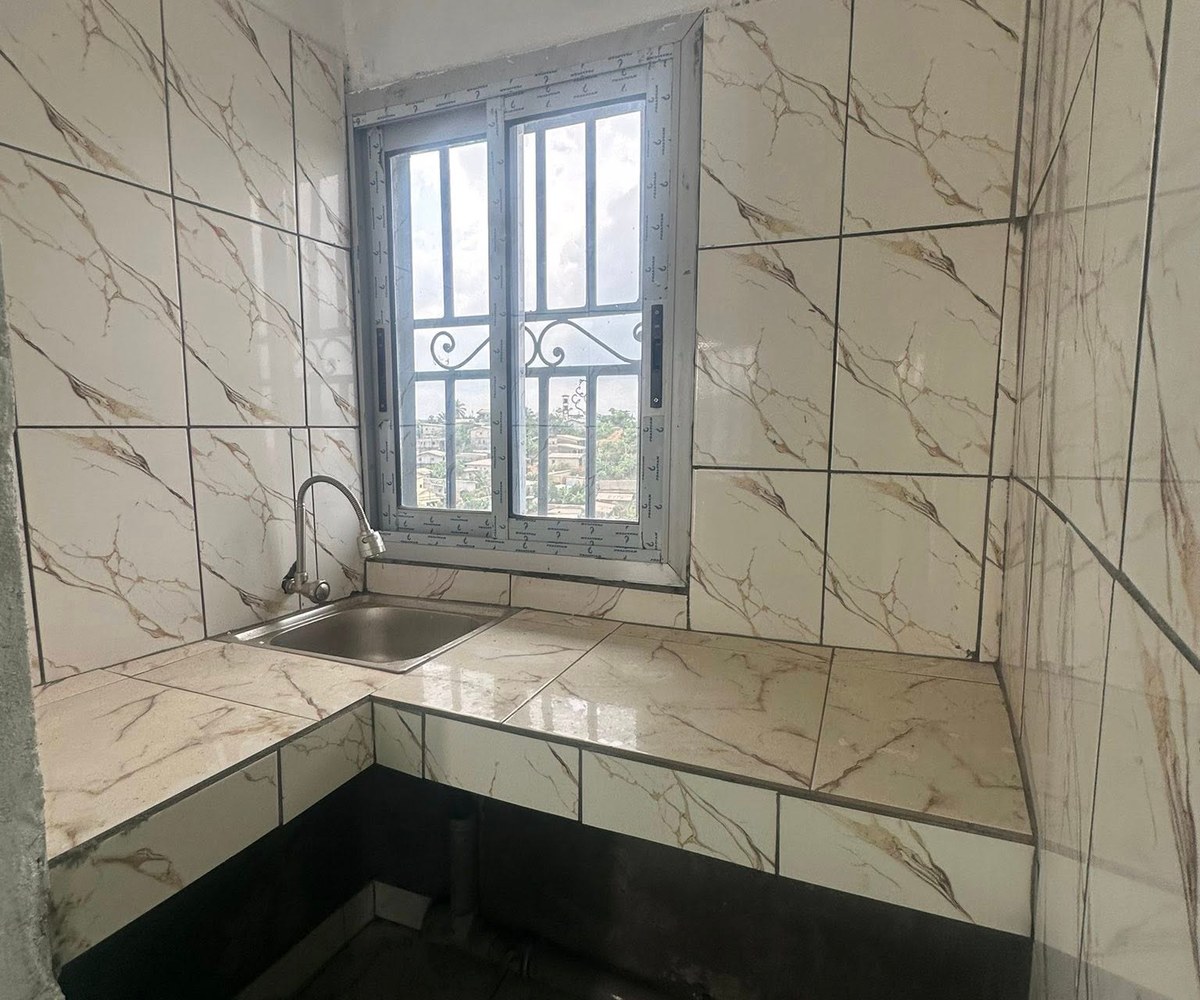 4 chambres modernes à louer à PK 8, Douala