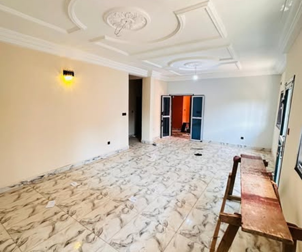 Appartement à louer à Odza - 3 chambres