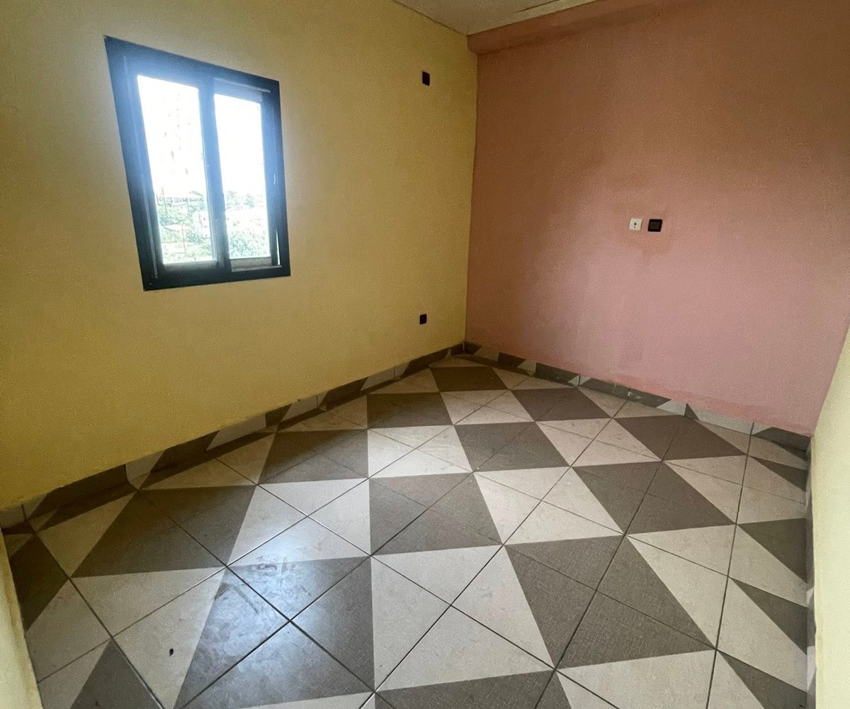 Studio moderne à louer – Japoma Cocotier