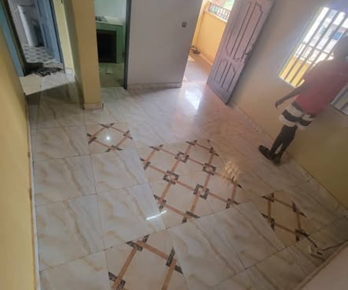 Studio moderne à louer à Ngousso