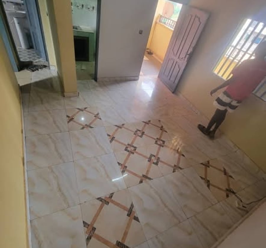 Studio moderne à louer à Ngousso