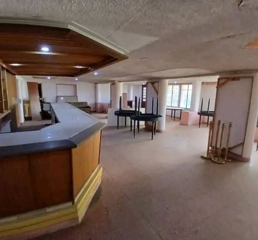 Complexe hôtelier à louer – Yaoundé Centre-ville