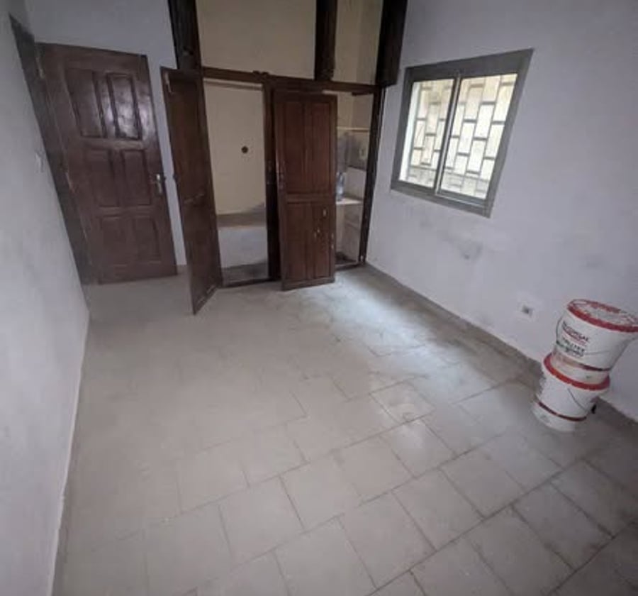 Grand appartement à Bonamoussadi