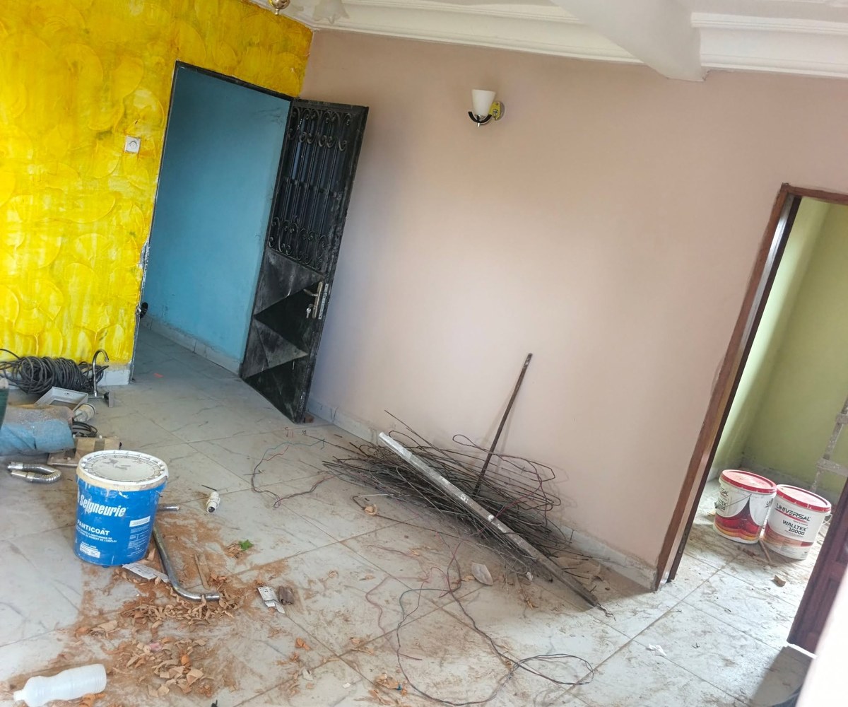 Appartement moderne à Logbaba