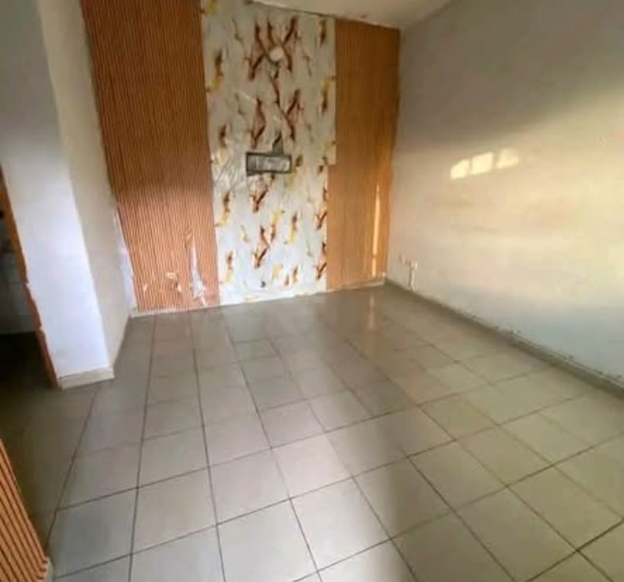 Studio VIP 4 pièces à Emana