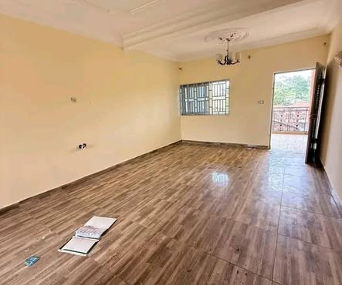 Vaste appartement VIP à louer à Nkolfoulou