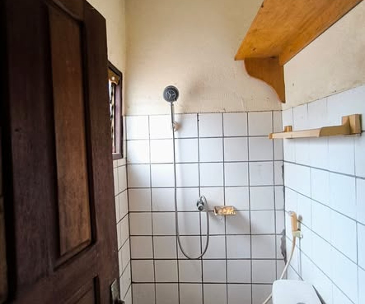 Studio moderne à louer à Ndogbong Vallée Bifaga