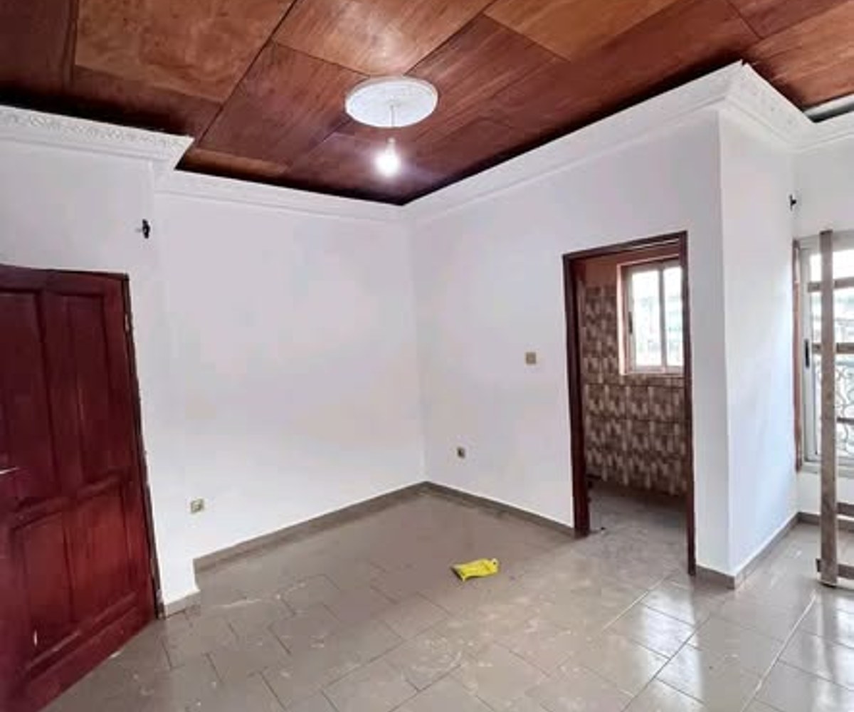 Studio moderne à louer - Messassi, Yaoundé