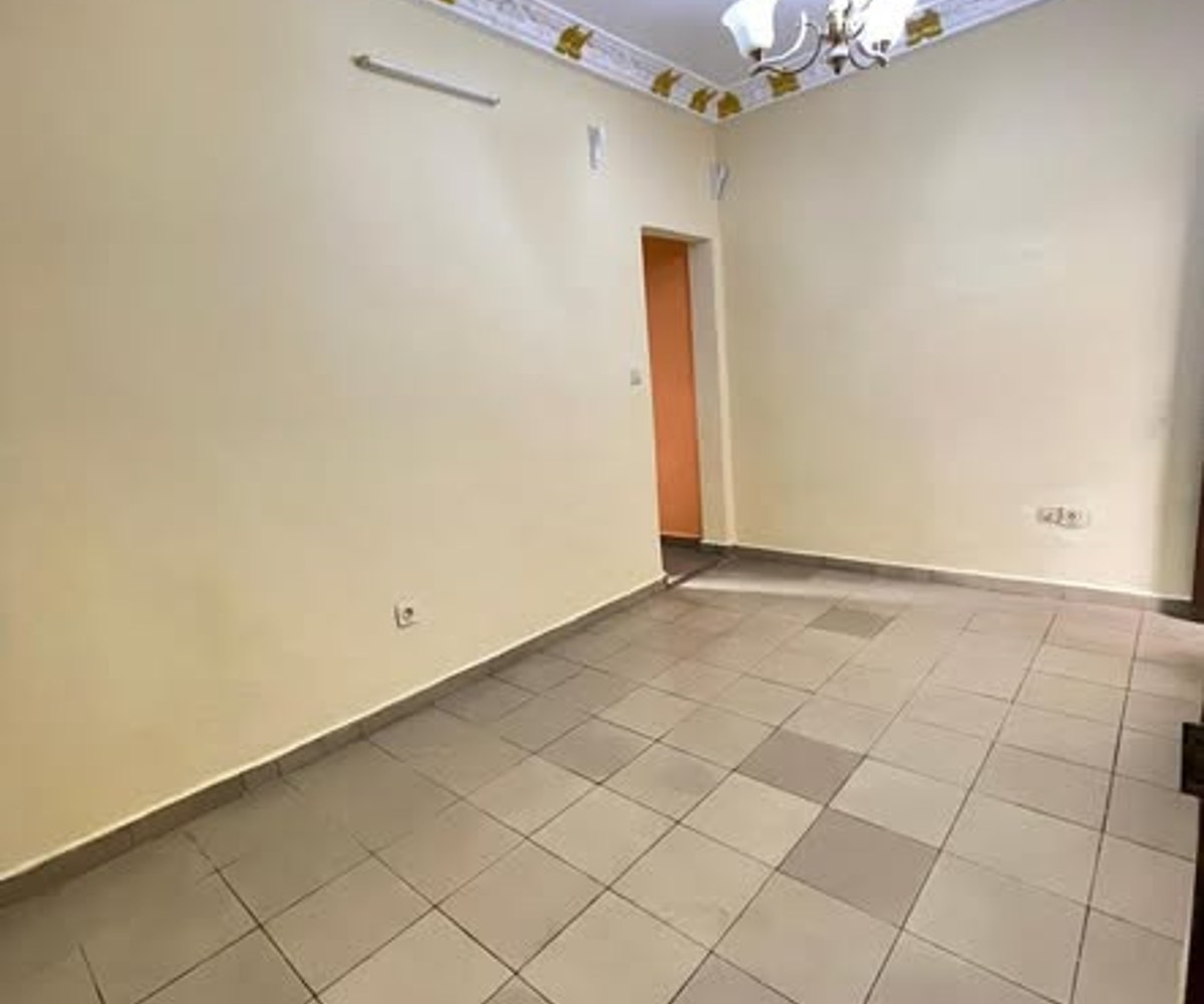 Studio moderne – Carrefour Etoug-Ebe