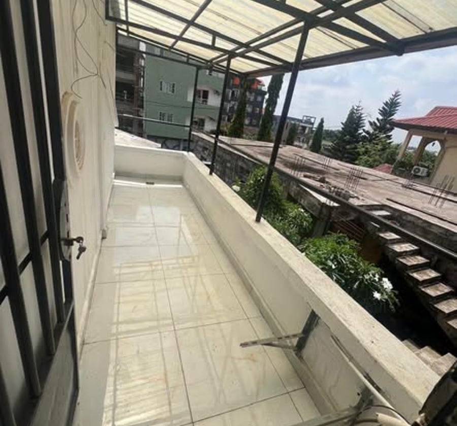 Magnifique Duplex Haut Standing à Vendre – Youpwé Marina