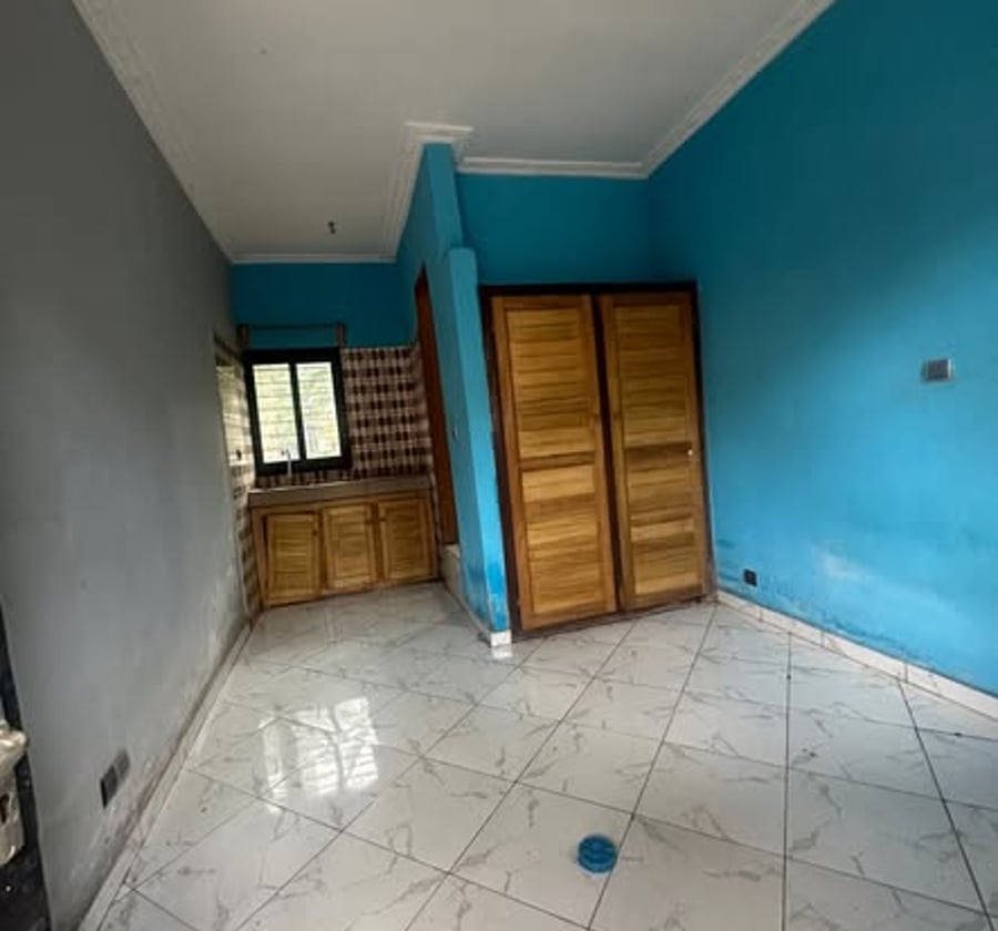 Chambre moderne à louer - PK 16, Douala
