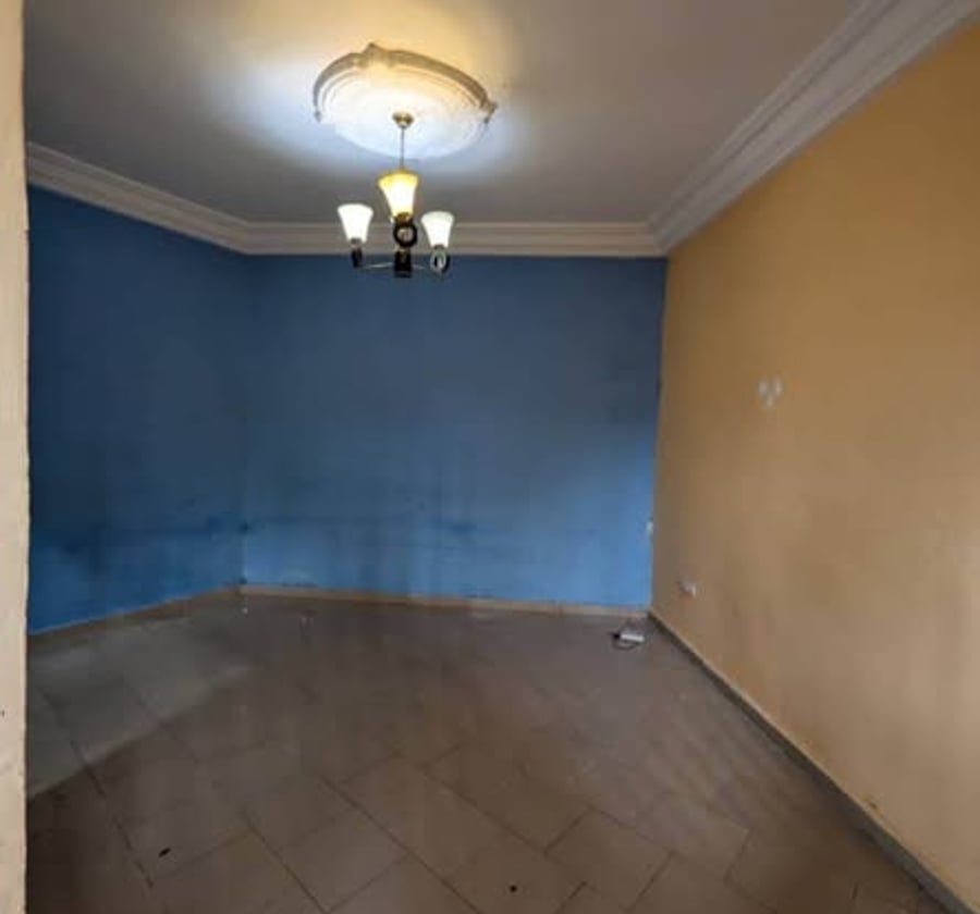 Studio moderne à louer à Ahala-barrière