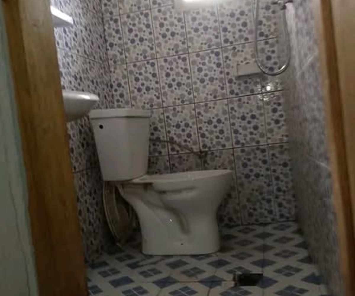 Studio à louer - Nyalla, Douala
