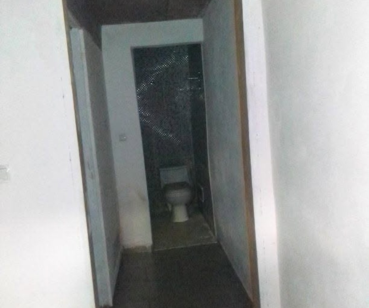 Studio moderne à louer à Mendong