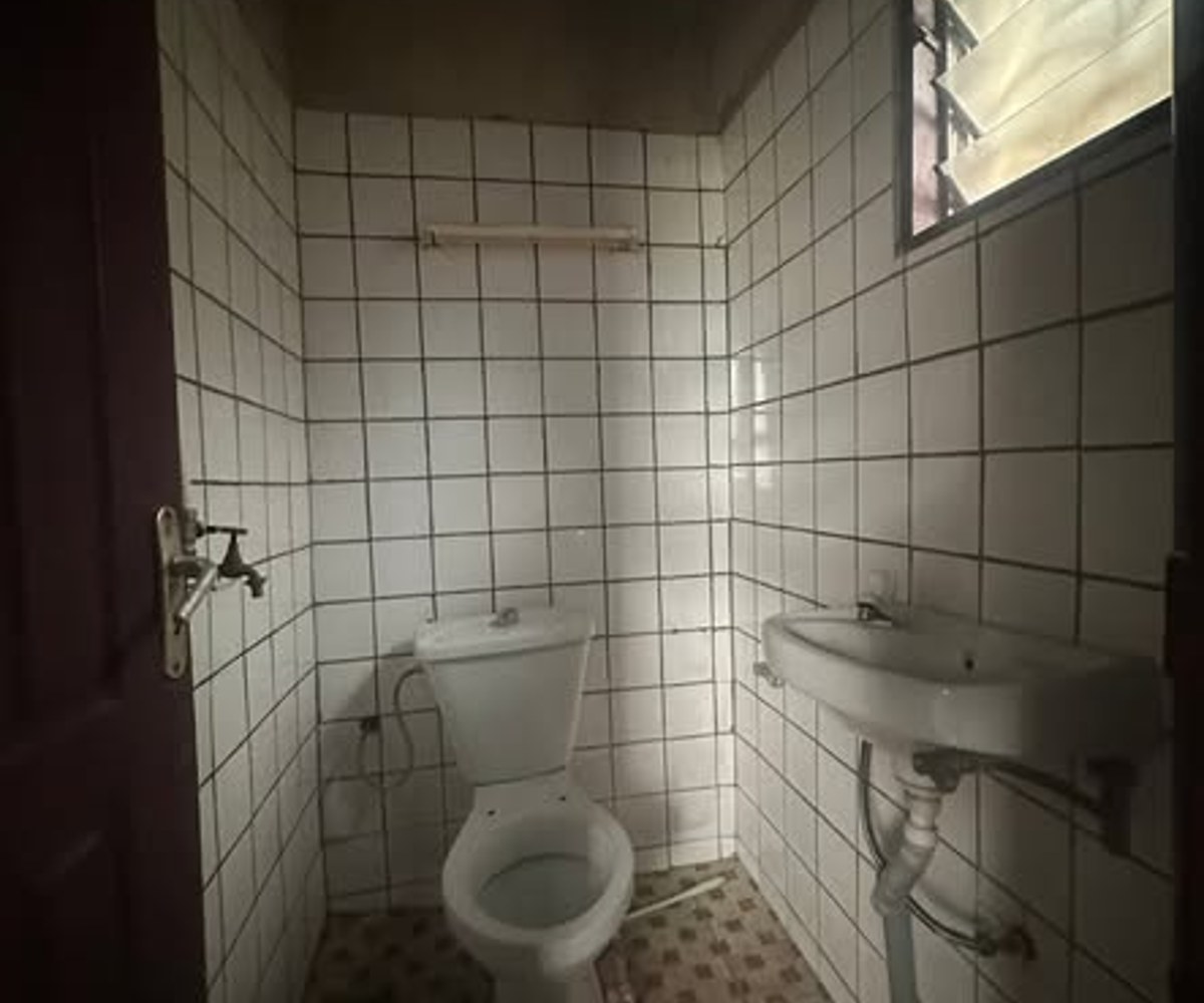 Chambre moderne 3 pièces à PK 15