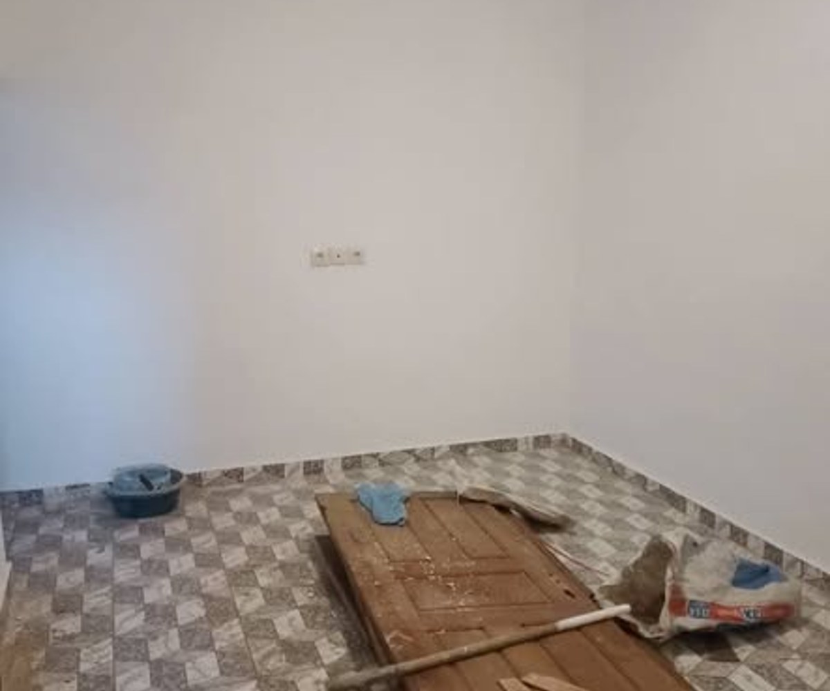 Studio moderne à louer - Village, Douala
