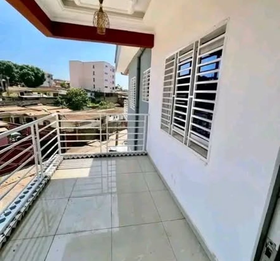 Appartement 3 chambres à louer - Cité Verte, Yaoundé