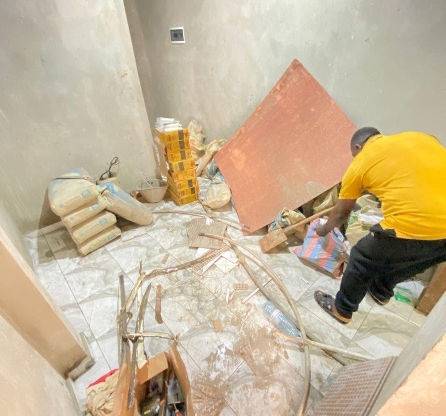 Chambre moderne 03 pièces à louer à MVOGBETSI