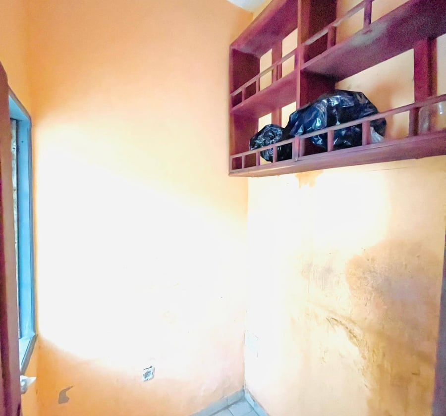 Studio moderne à Biyem-Assi TKC