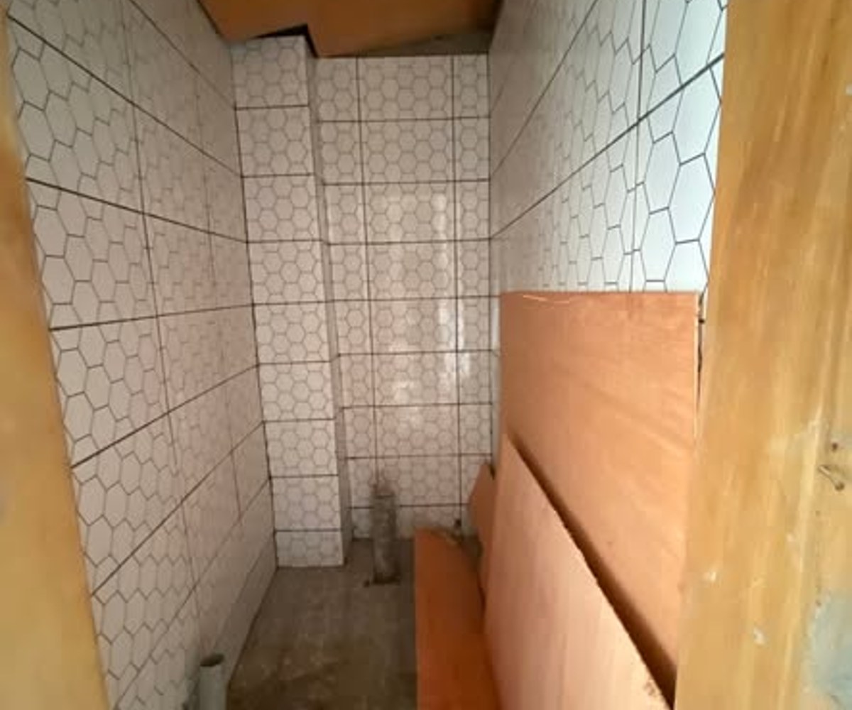Studio moderne en finition - Cité des Palmiers